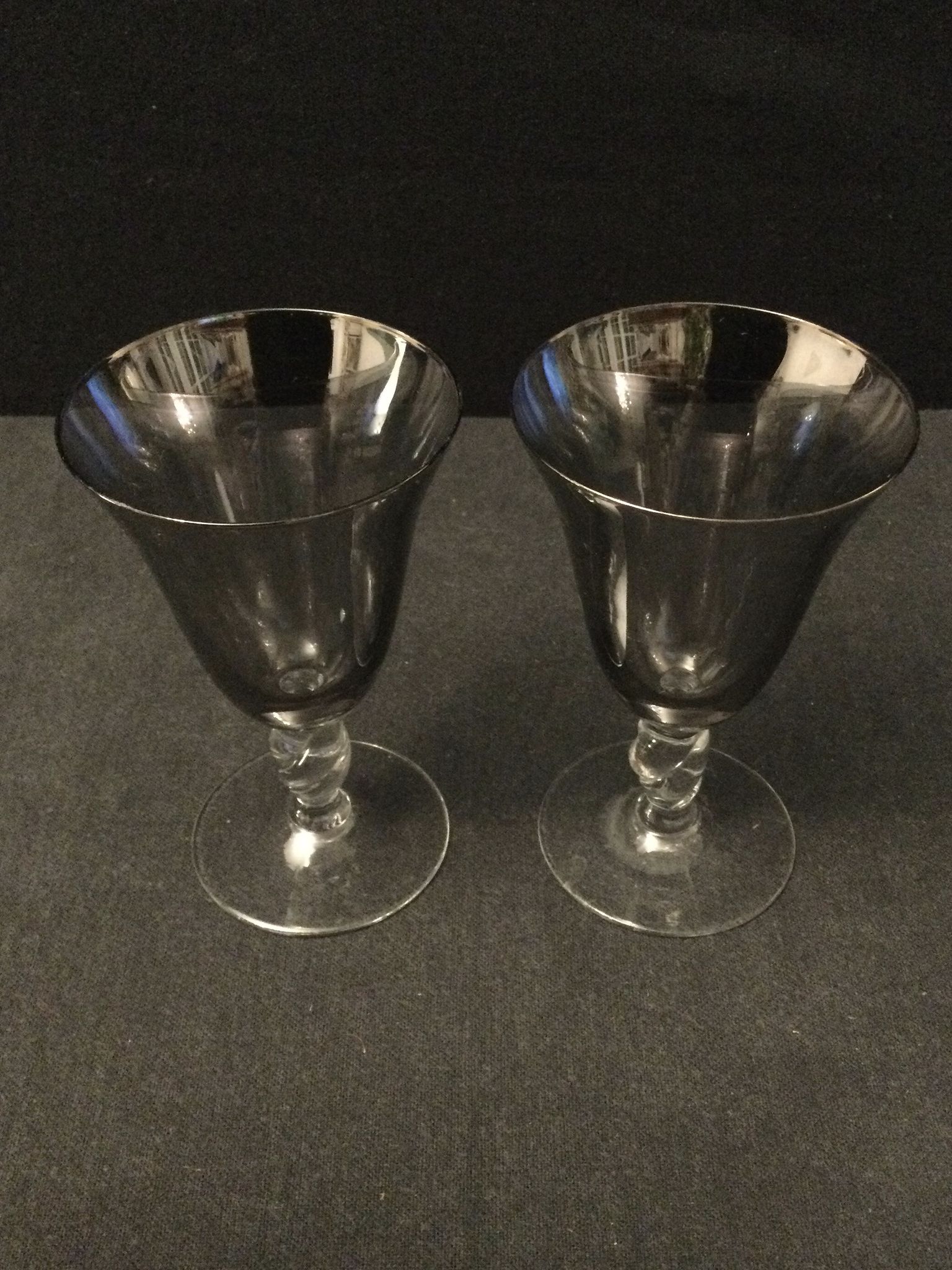 Serie de 10 verres de couleurs