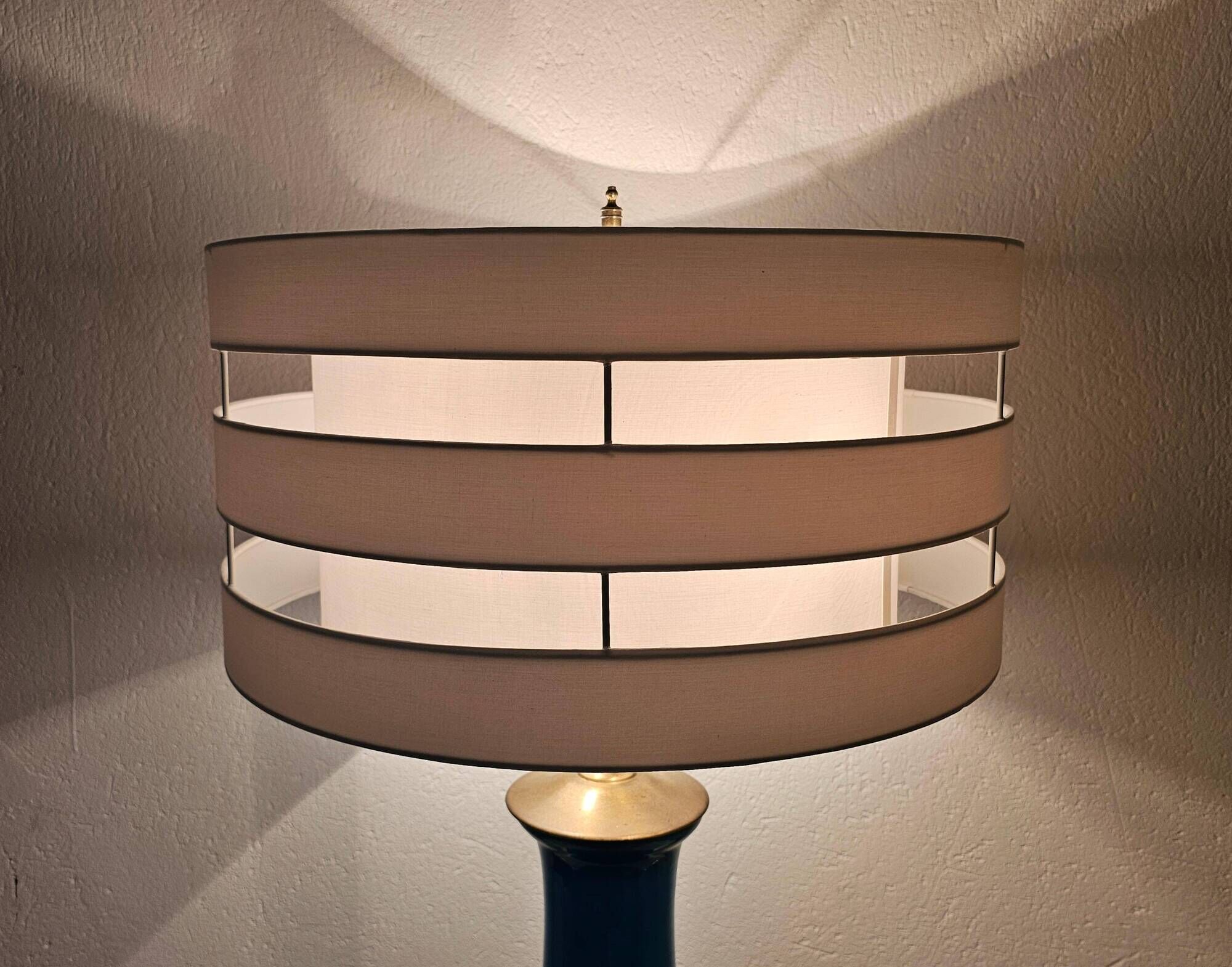 Mid-Century ceramic table lamp by Warren Kessler, 1950s.