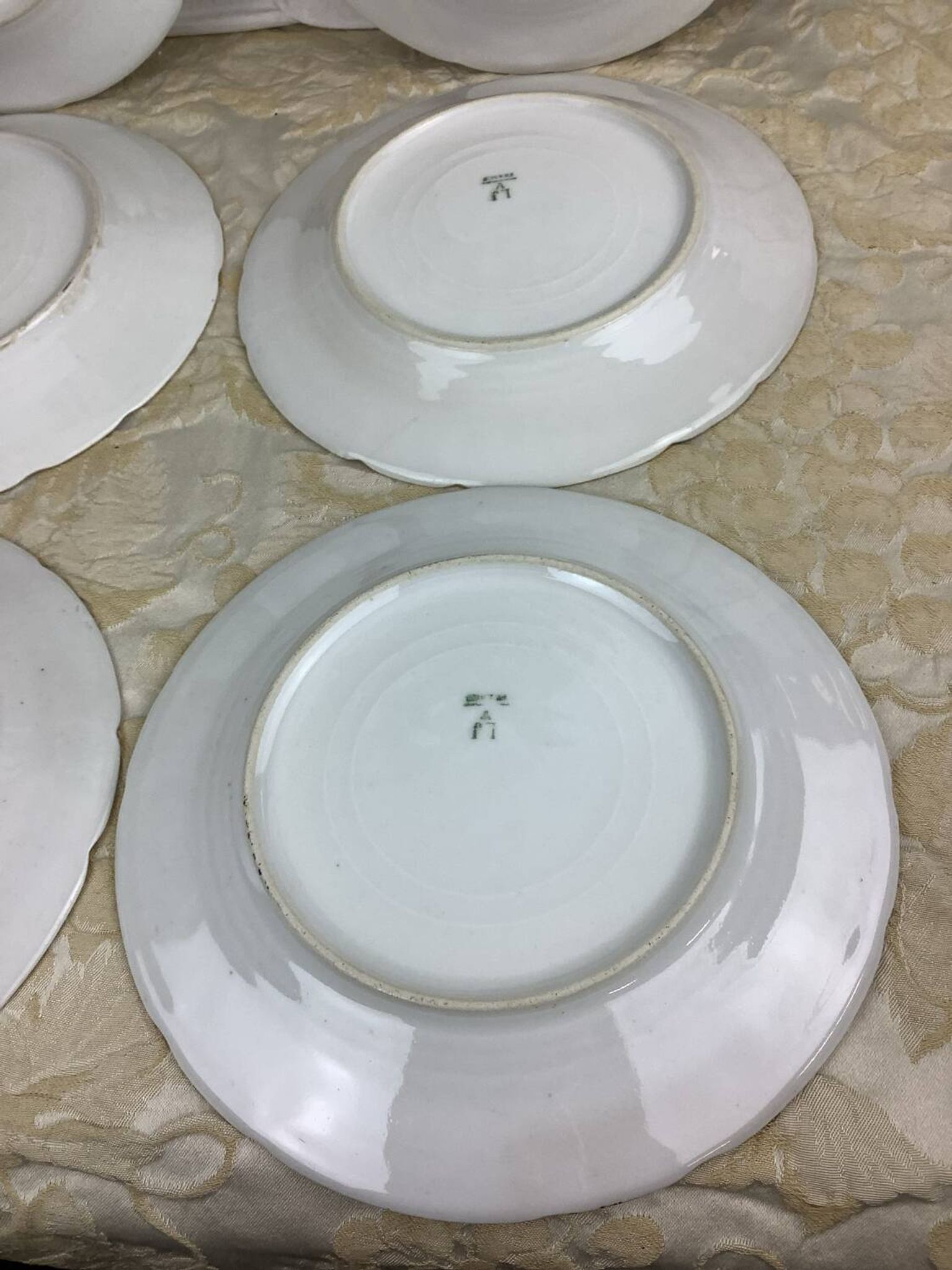 6 Assiettes à dessert Porcelaine Limoges