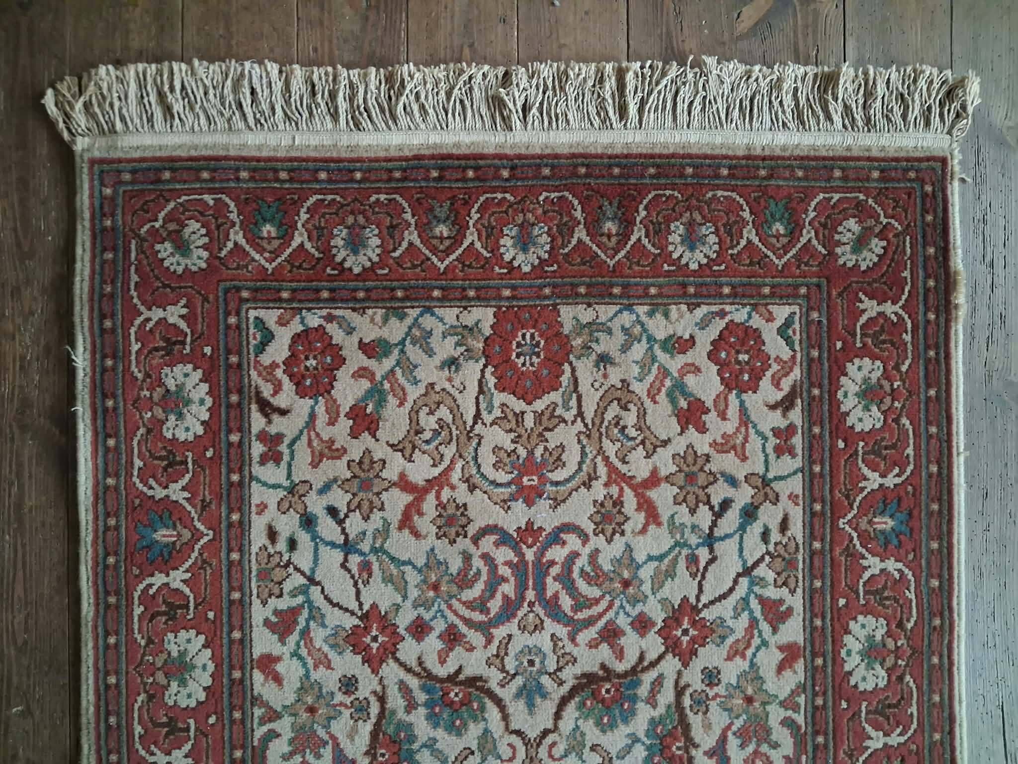 Oriental style rug 160x91cm