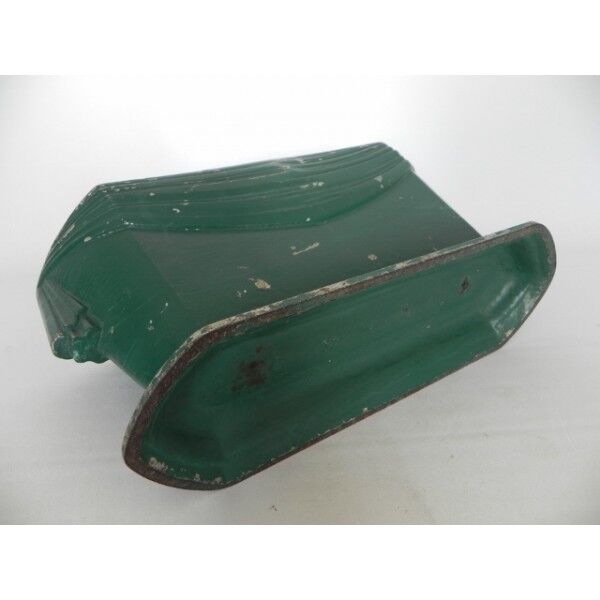 Garden Art Deco cast iron cauldron