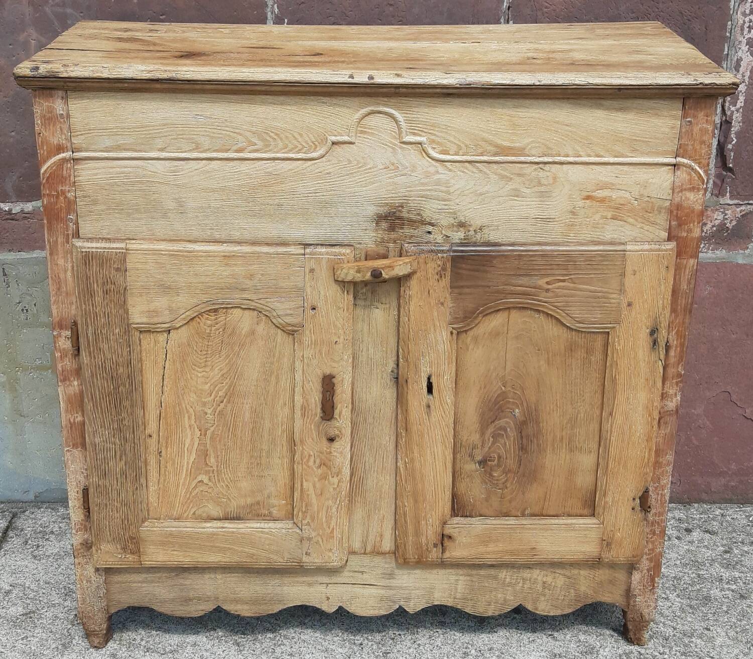 Basque sideboard 18th century