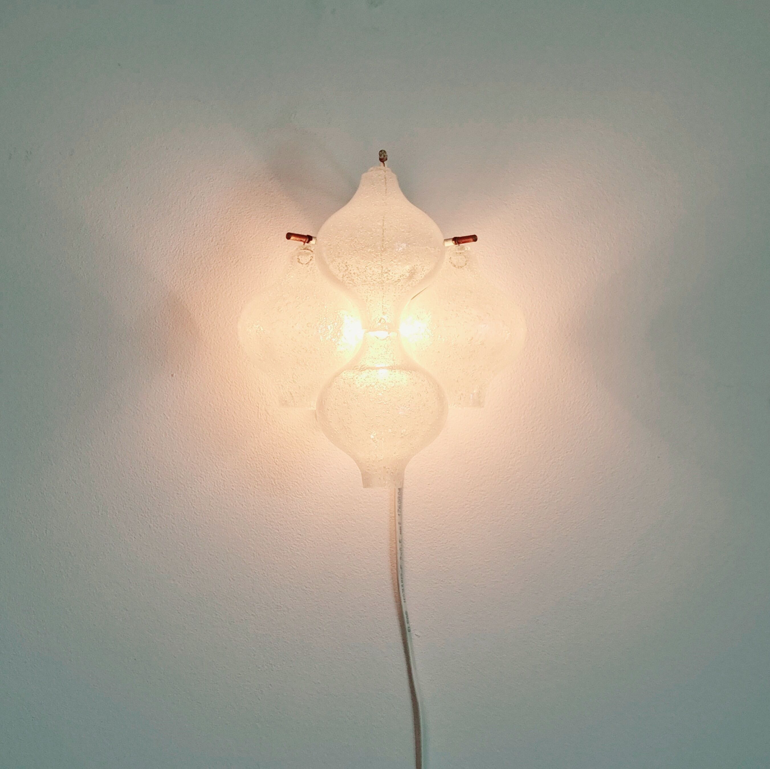 Bubble Glass ‘Tulipan’ Wall Light/Sconce by J.T. Kalmar, Austria, 1960s/1970s