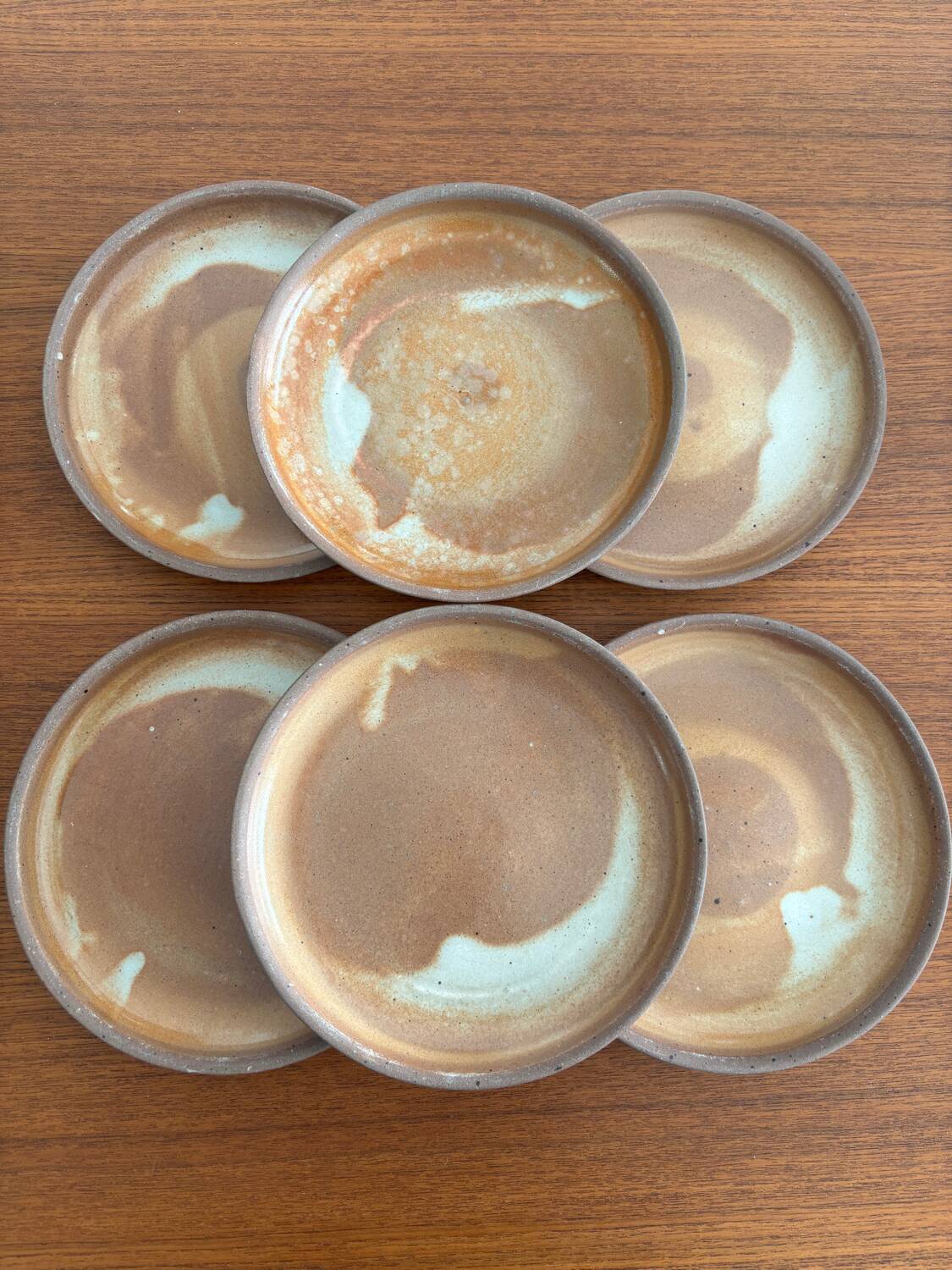 Lot assiette à dessert en grès vintage 1970 beige artisanale