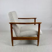 GFM-142 armchair, design by Edmund Homa from the 70s, white ivory boucle - 2 pieces available