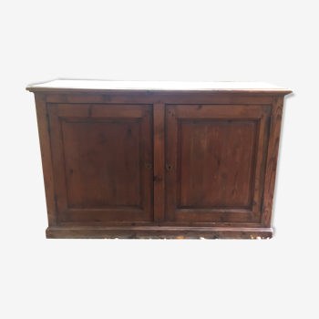English style in pitch pine buffet