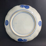 Chinese hollow plate inspired by the blue family of the Compagnie des Inde, mid-19th century