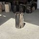 Table d'appoint en bois pétrifié noir