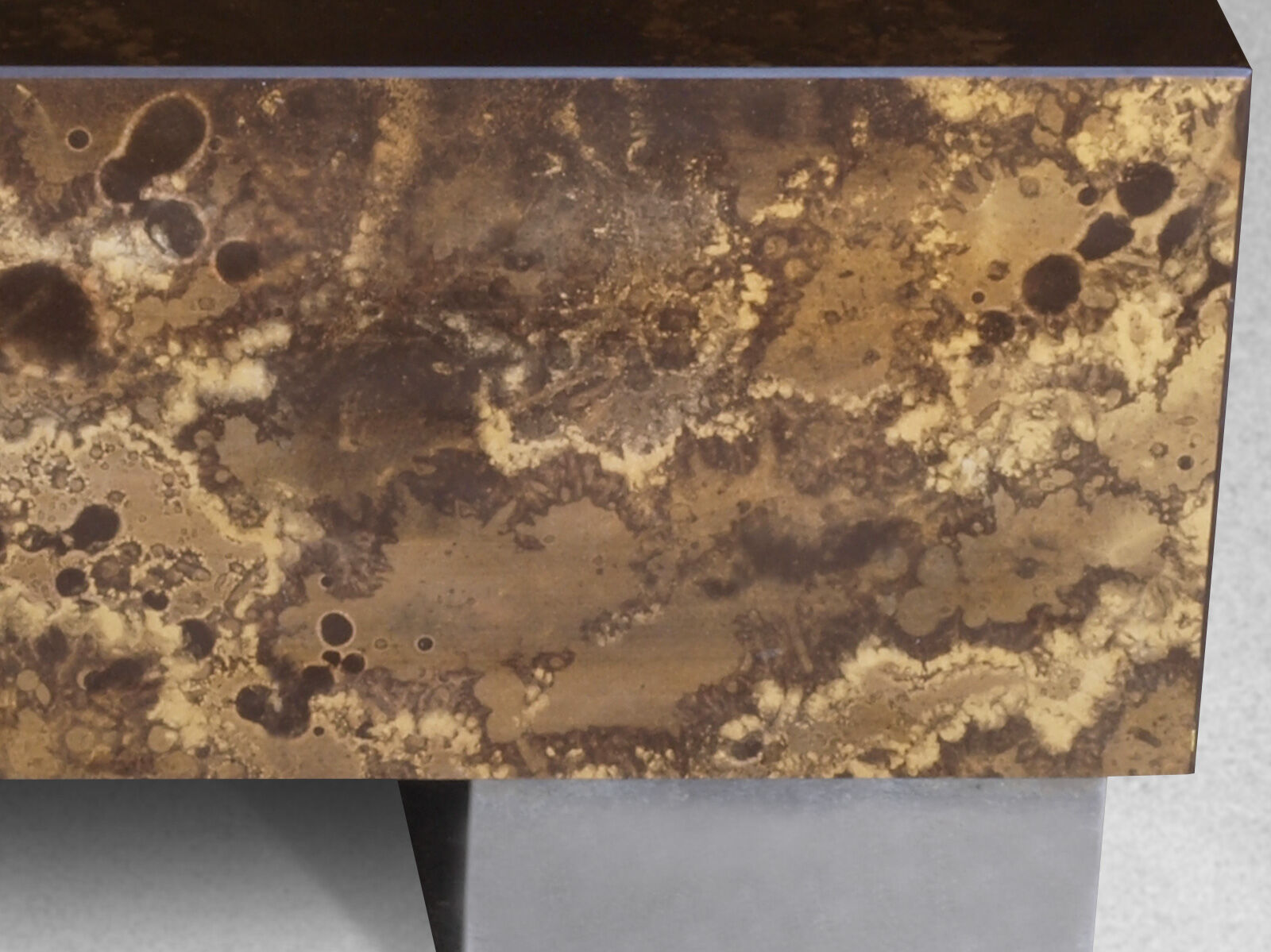 Set of low tables solar flare pattern by Guy Lefevre for Roset line