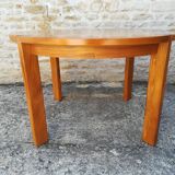House Regain elm table with two extensions