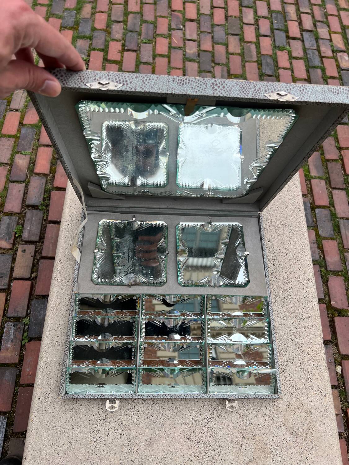 Beveled mirror glass - knife holders bottle coasters