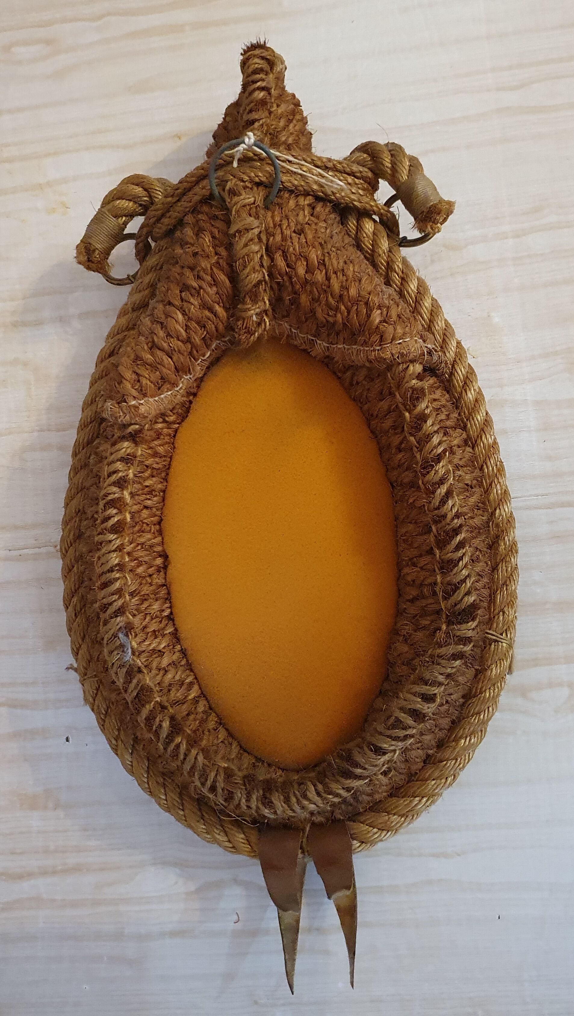 Mirror horse necklace ropes