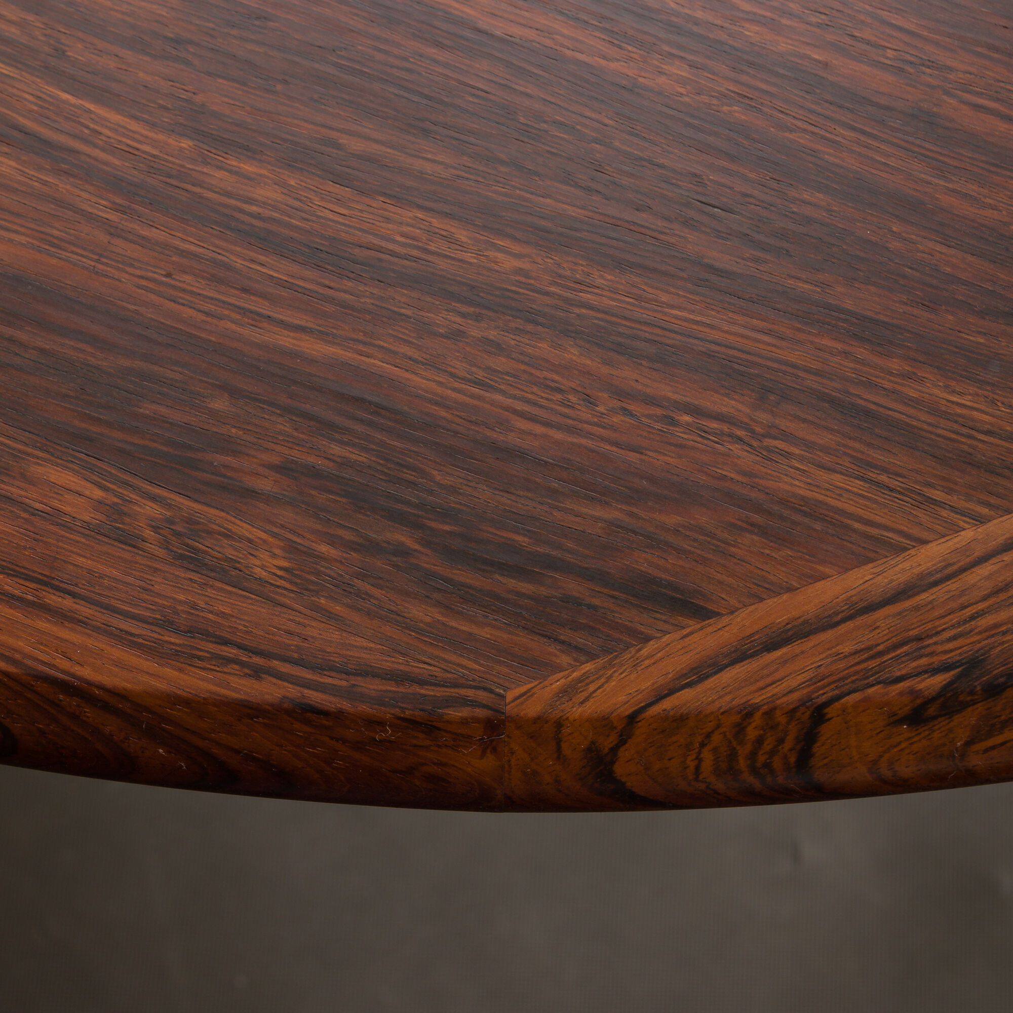 Danish Rio Palisander extension table in original lacquer, 1960s