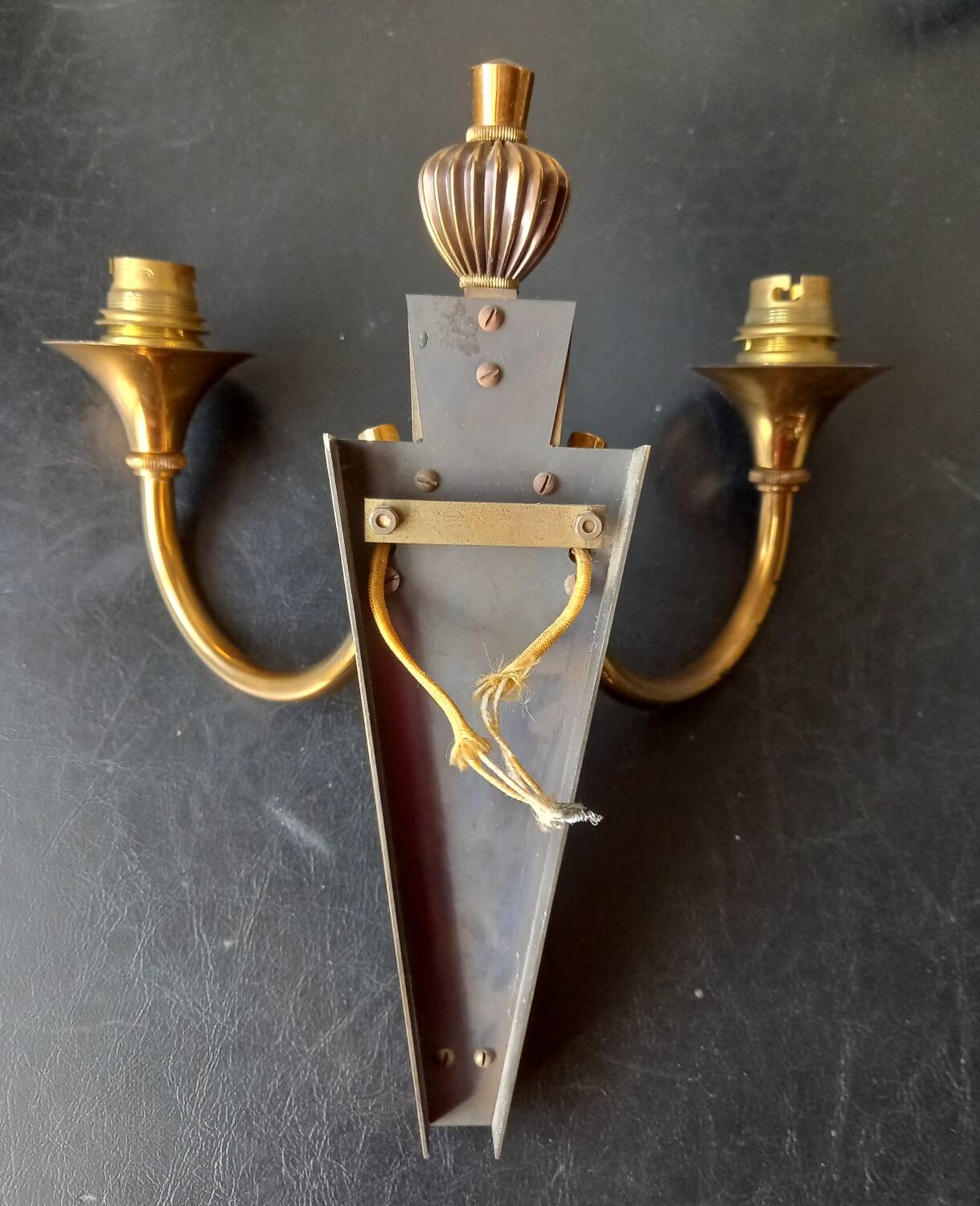 2-light wall light in gold metal, 40s-50s