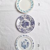 Assiettes plates bleu vintage