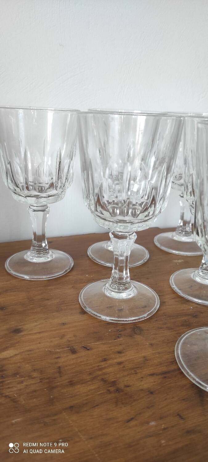 Stemmed Glass Set