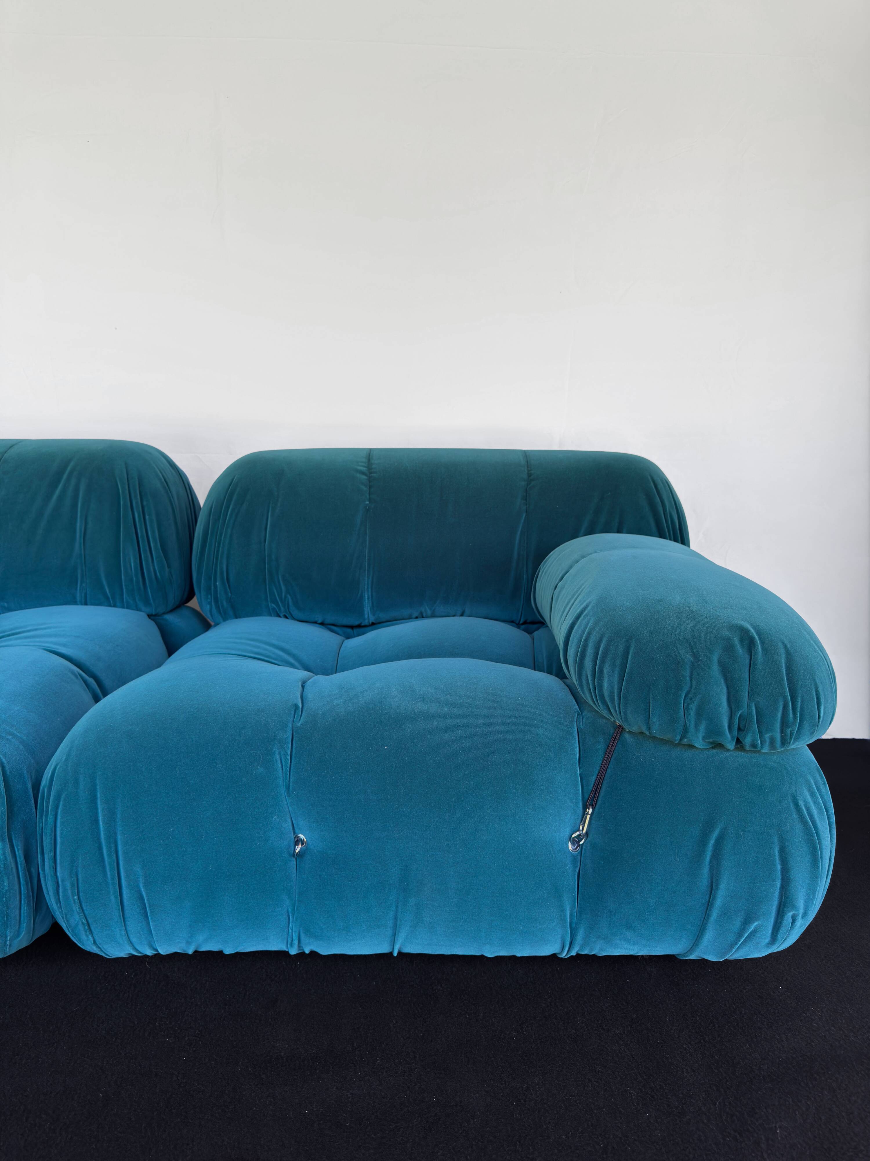 Modular sofa model "Camaleonda", design by Mario Bellini for B&B Italia, 70.