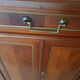 Petit buffet d’inspiration Directoire – Bois et laiton