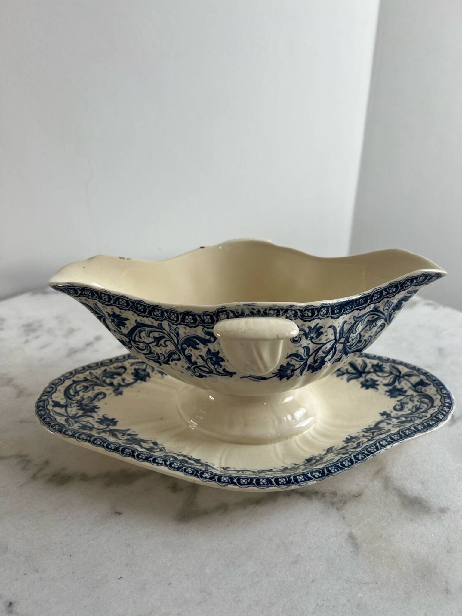 Saucière gien guirlandes 1937 terre de fer