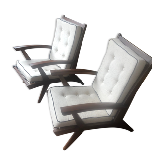 Free-span armchairs
