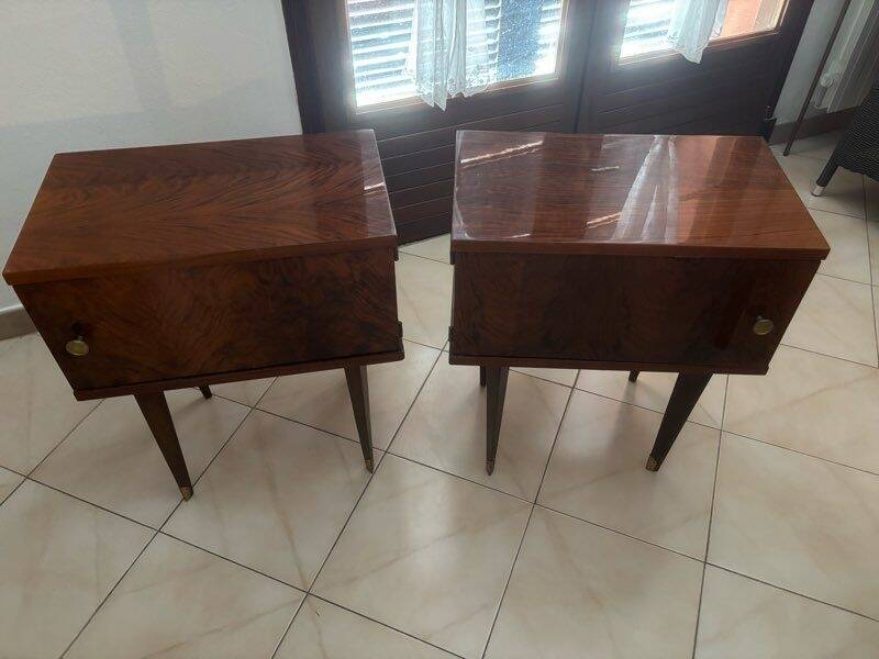 2 tables de chevet vintage
