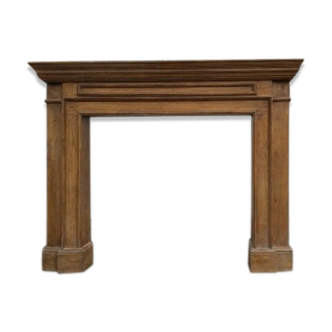 Wood fireplace mantle