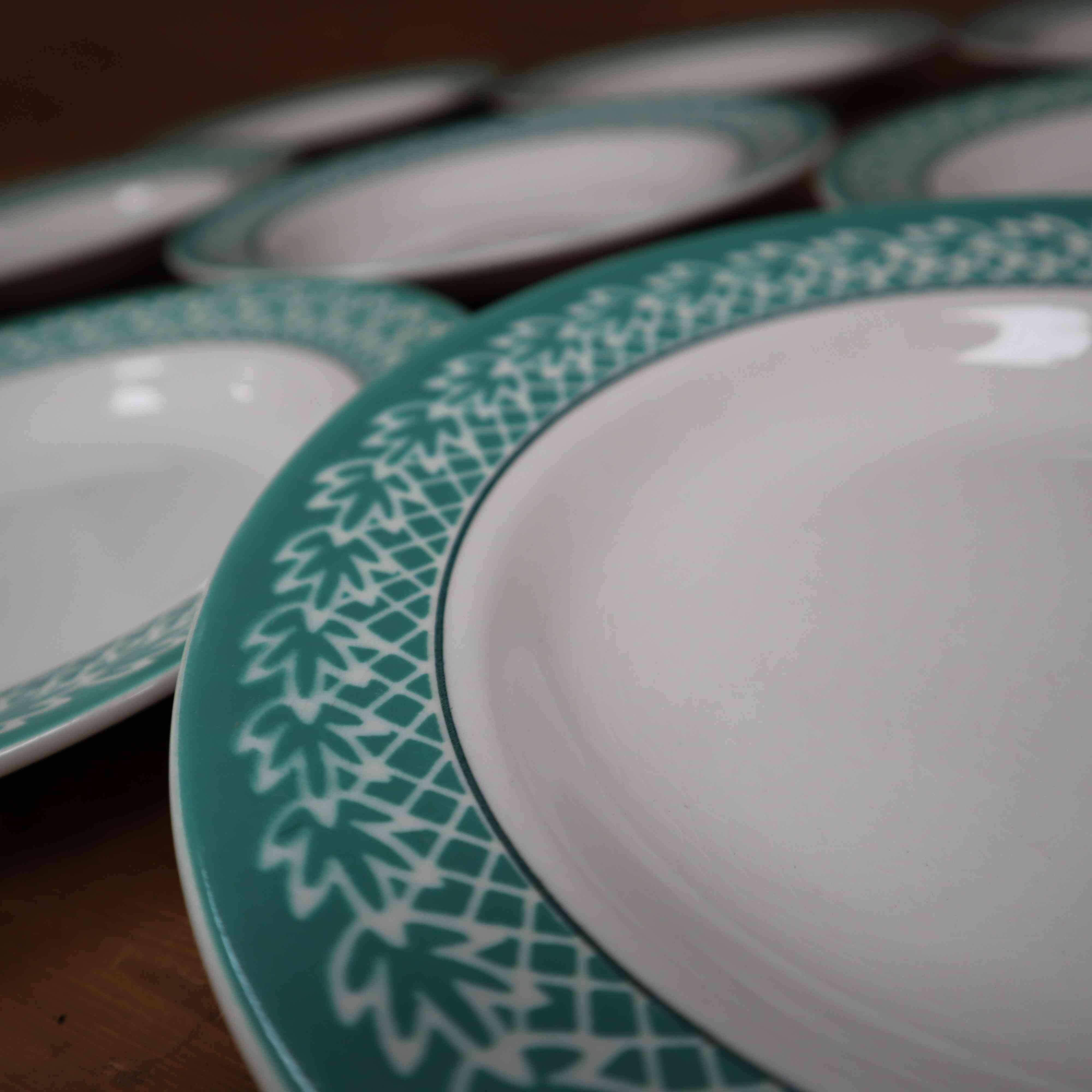Set of 6 KIFO L'Amandinoise soup plates with green leaf decor