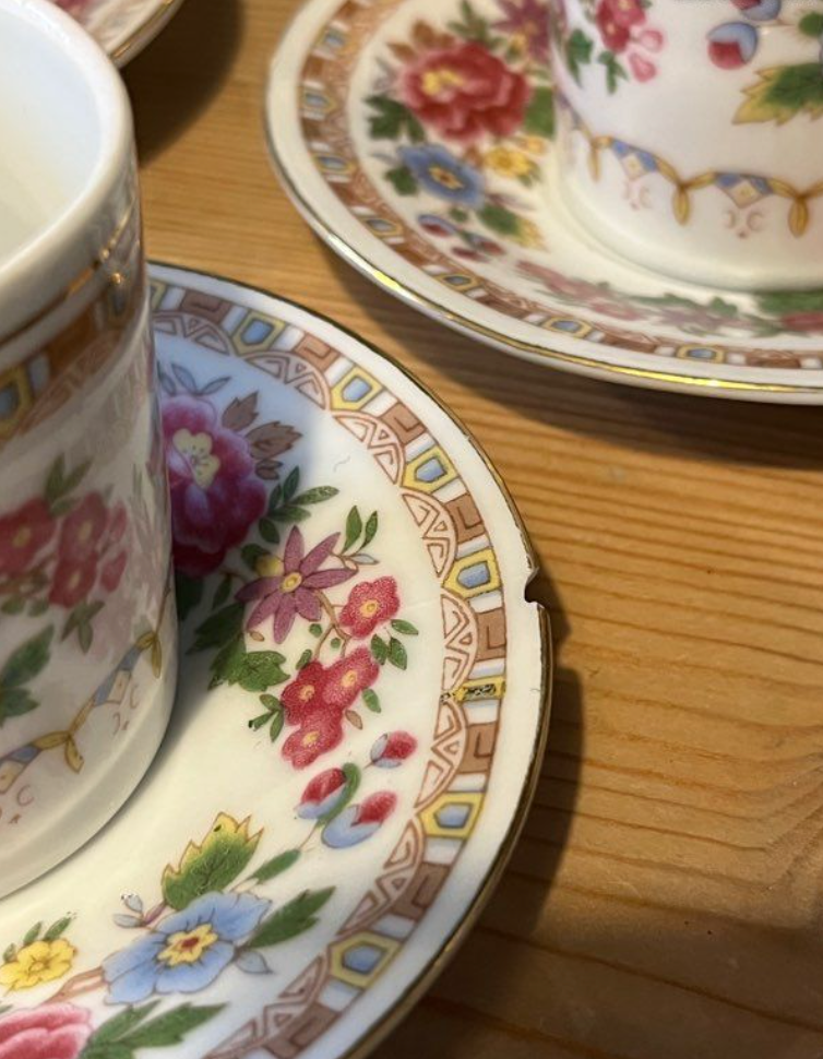 Porcelain tea or coffee set