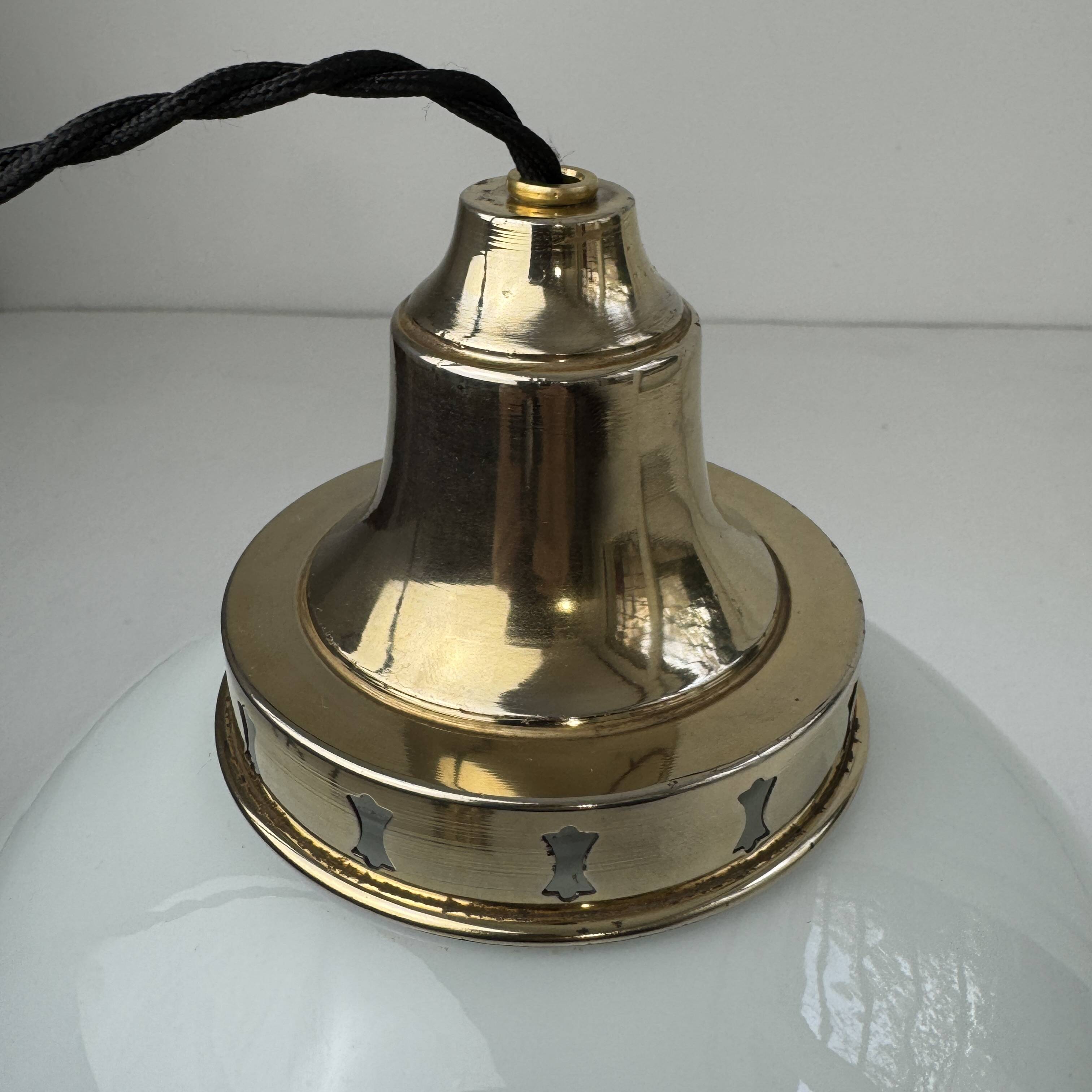 Suspension en opaline XL vintage