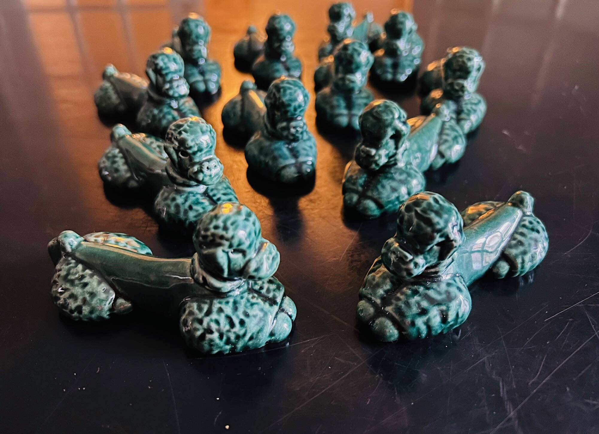 12 green ceramic cutlery holders