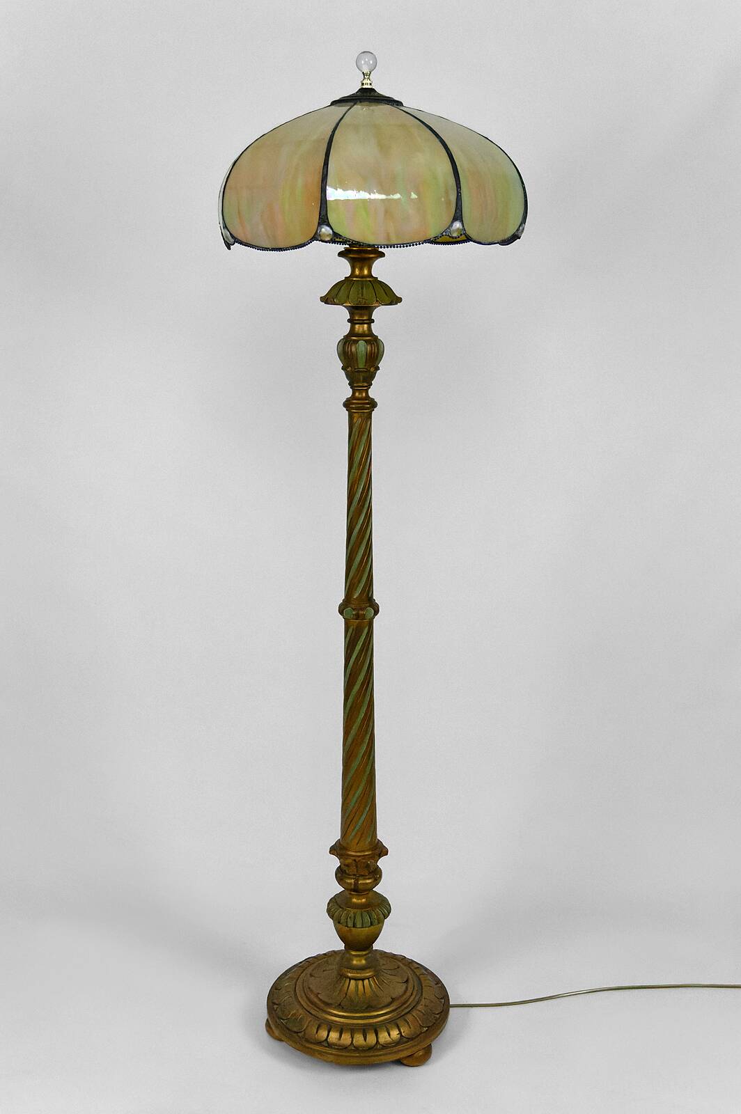 Floor lamp in gilded carved wood and pearly glass lampshade, Art Deco, France, Circa 1920