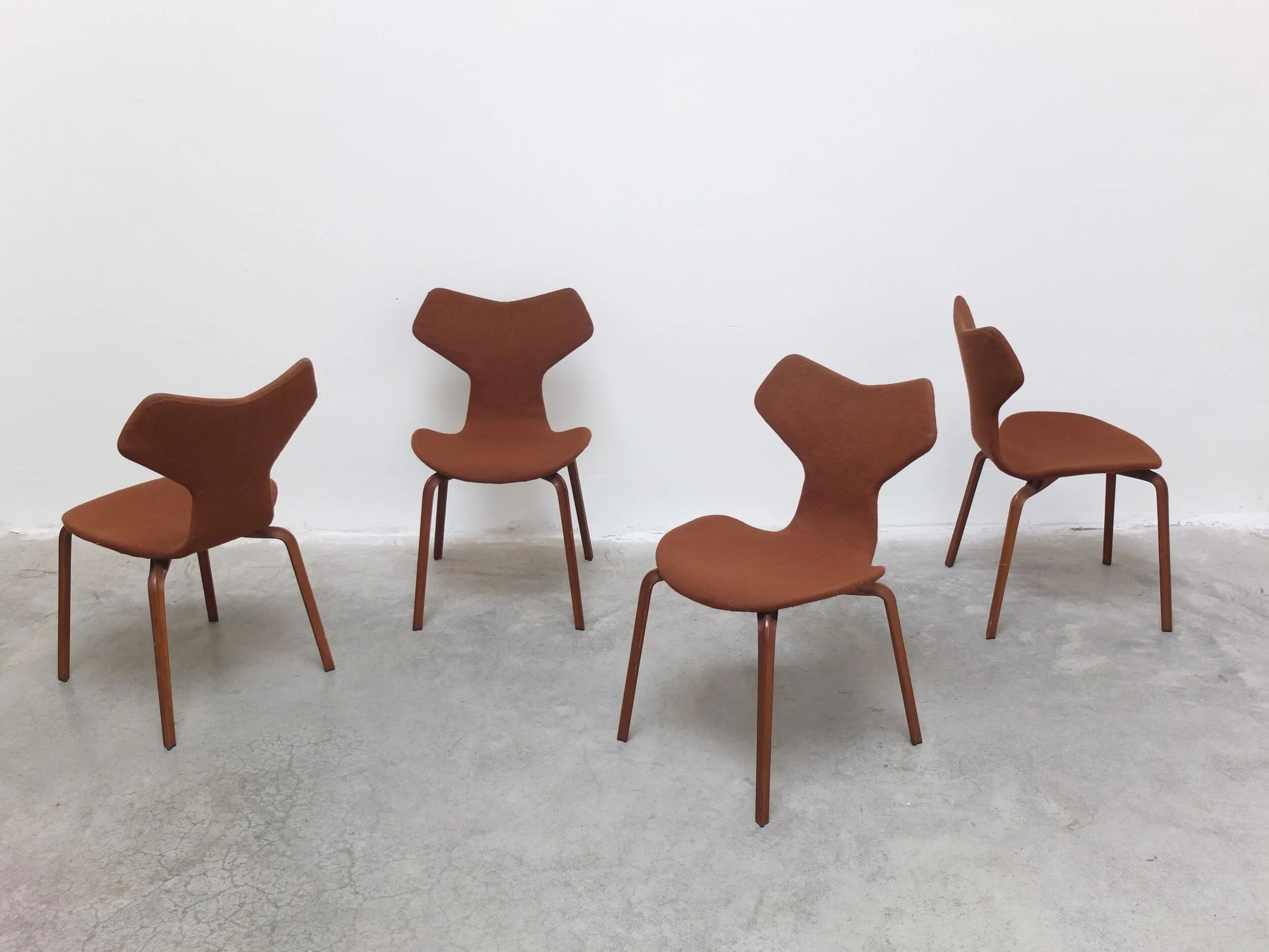 Rare set of 4 first edition 'Grand Prix' chairs by Arne Jacobsen for Fritz Hansen, 1959