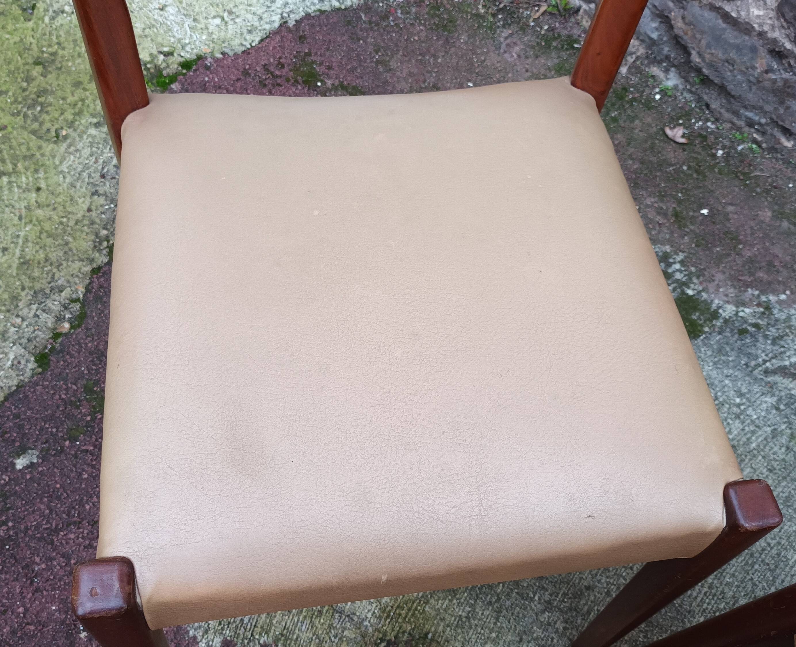 Pair of Danish chairs from the 1970s, Moller type.