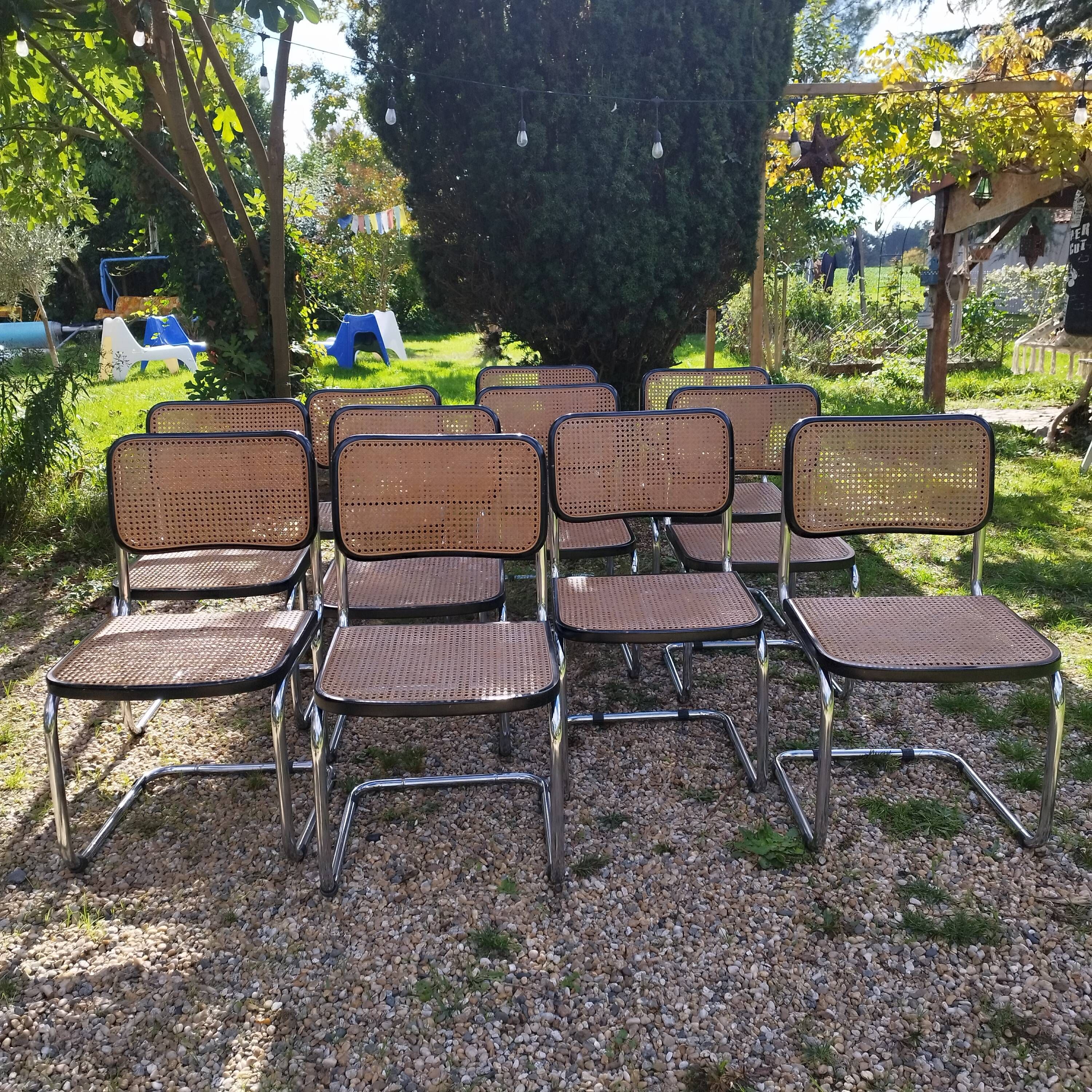 Vintage style chairs Cesca B32 Marcel Breuer