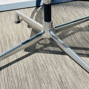 Pair of Ch. Eames Alu Group mesh chairs Vitra Vintage