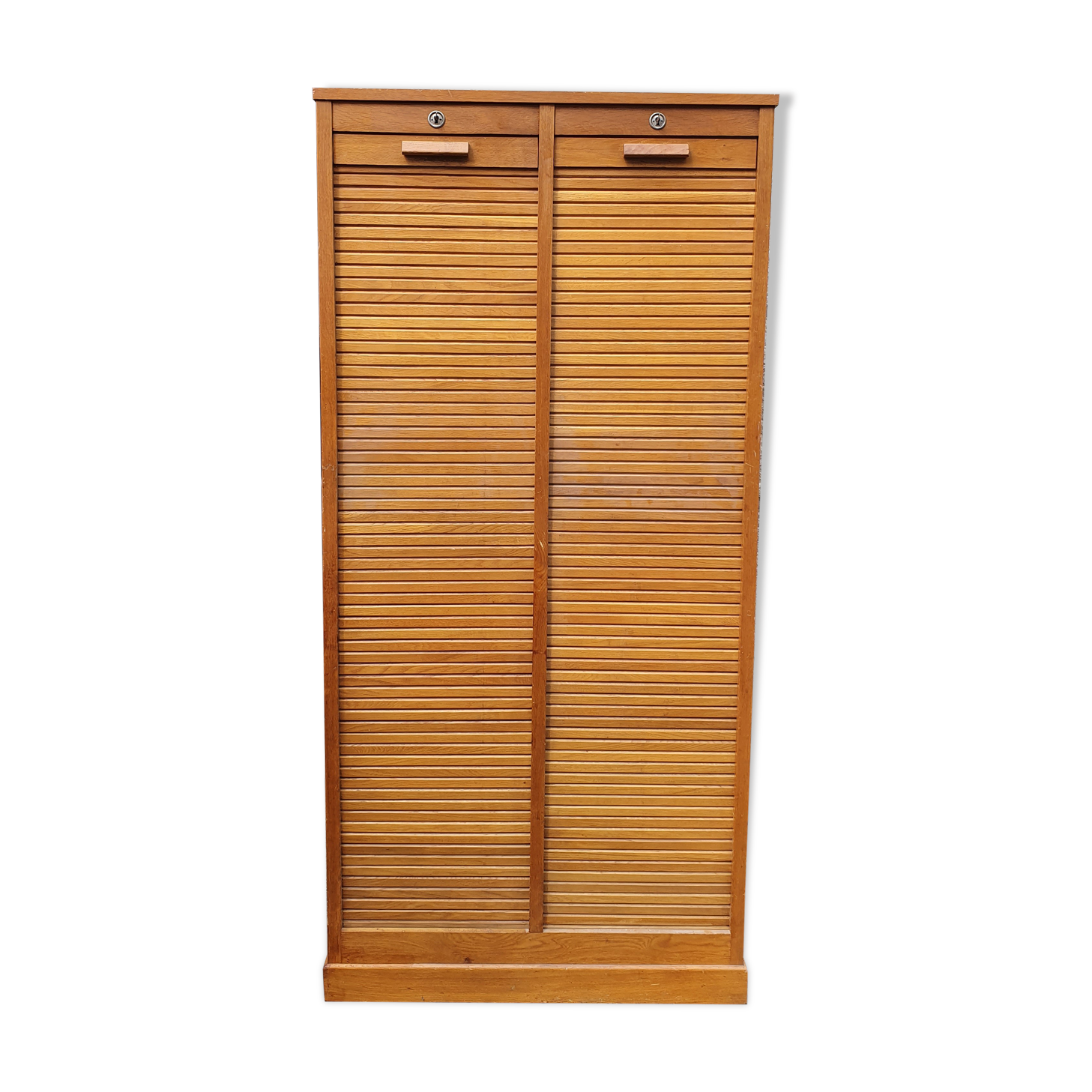 Vintage curtain binder