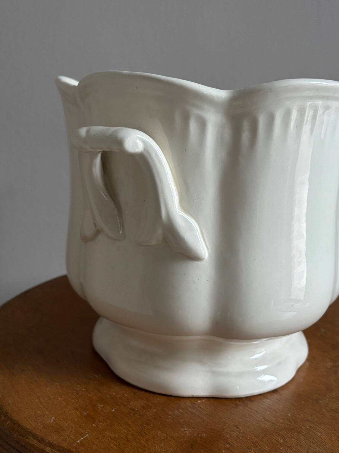 Gien earthenware pot