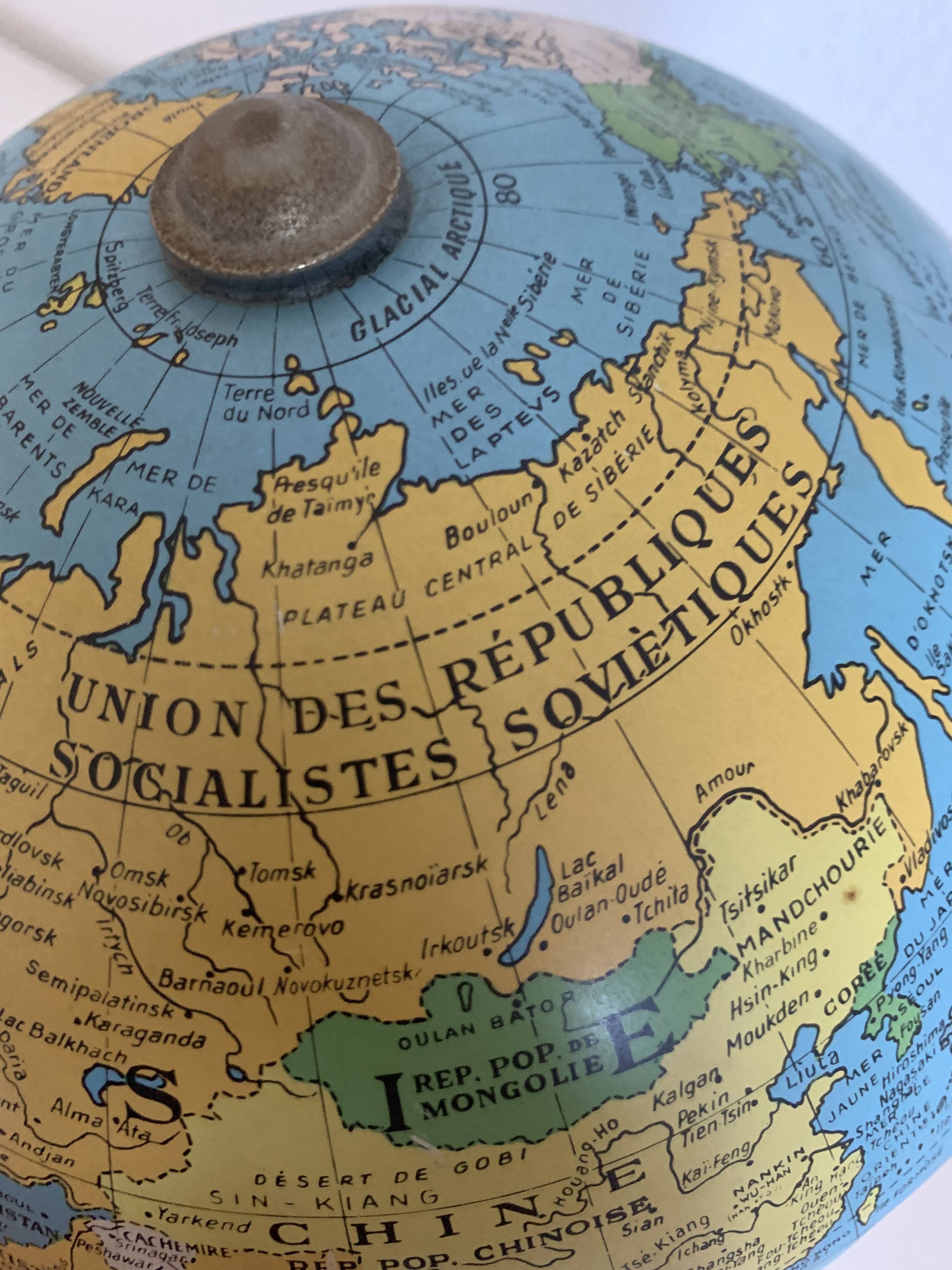 Vintage 1960 golden terrestrial globe by Taride, tripod world map - 28 cm