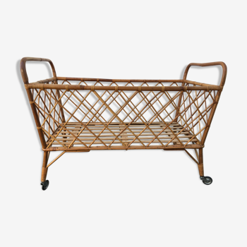 Baby rattan bed