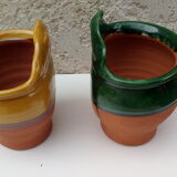 Wall flower pots