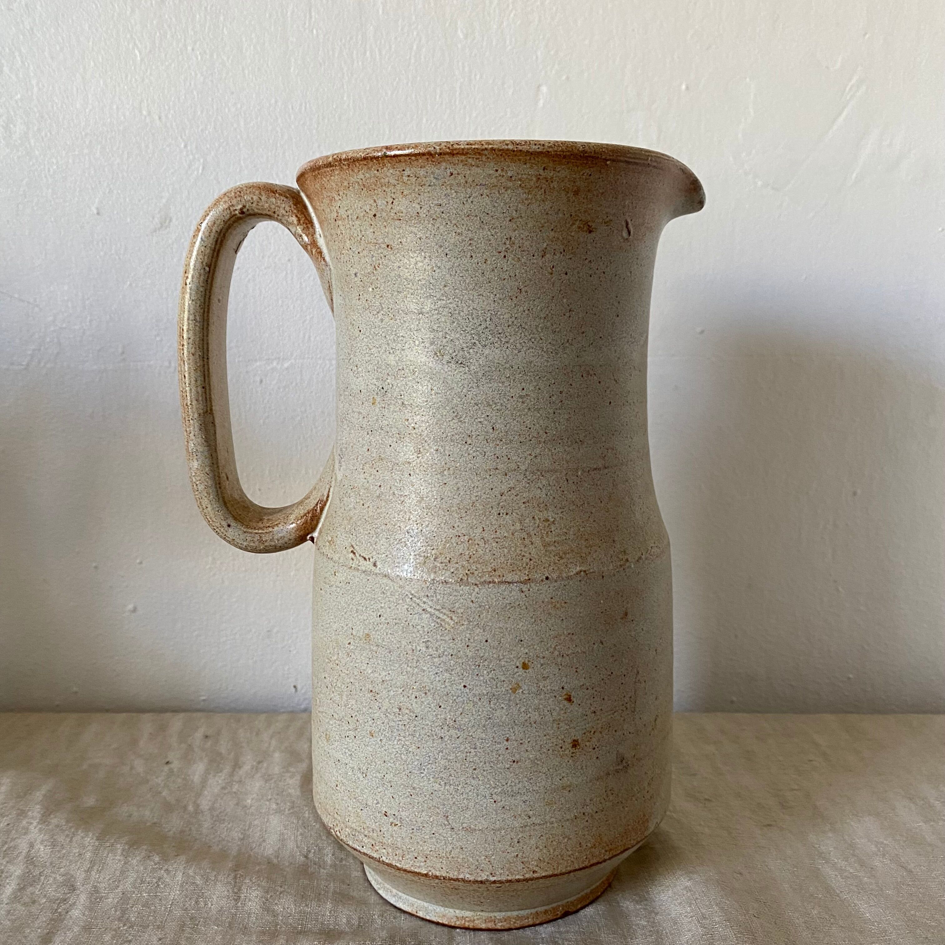 Sandstone pitcher