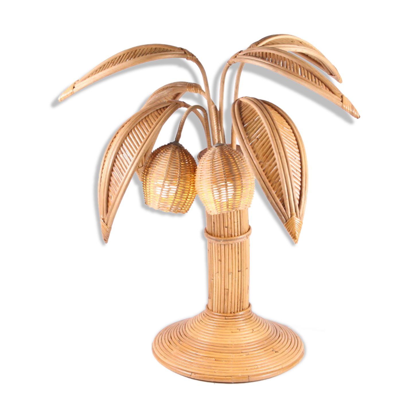 Rattan coconut lamp