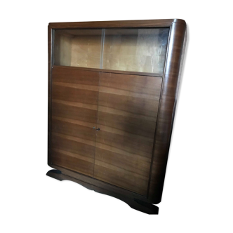 Cabinet with window