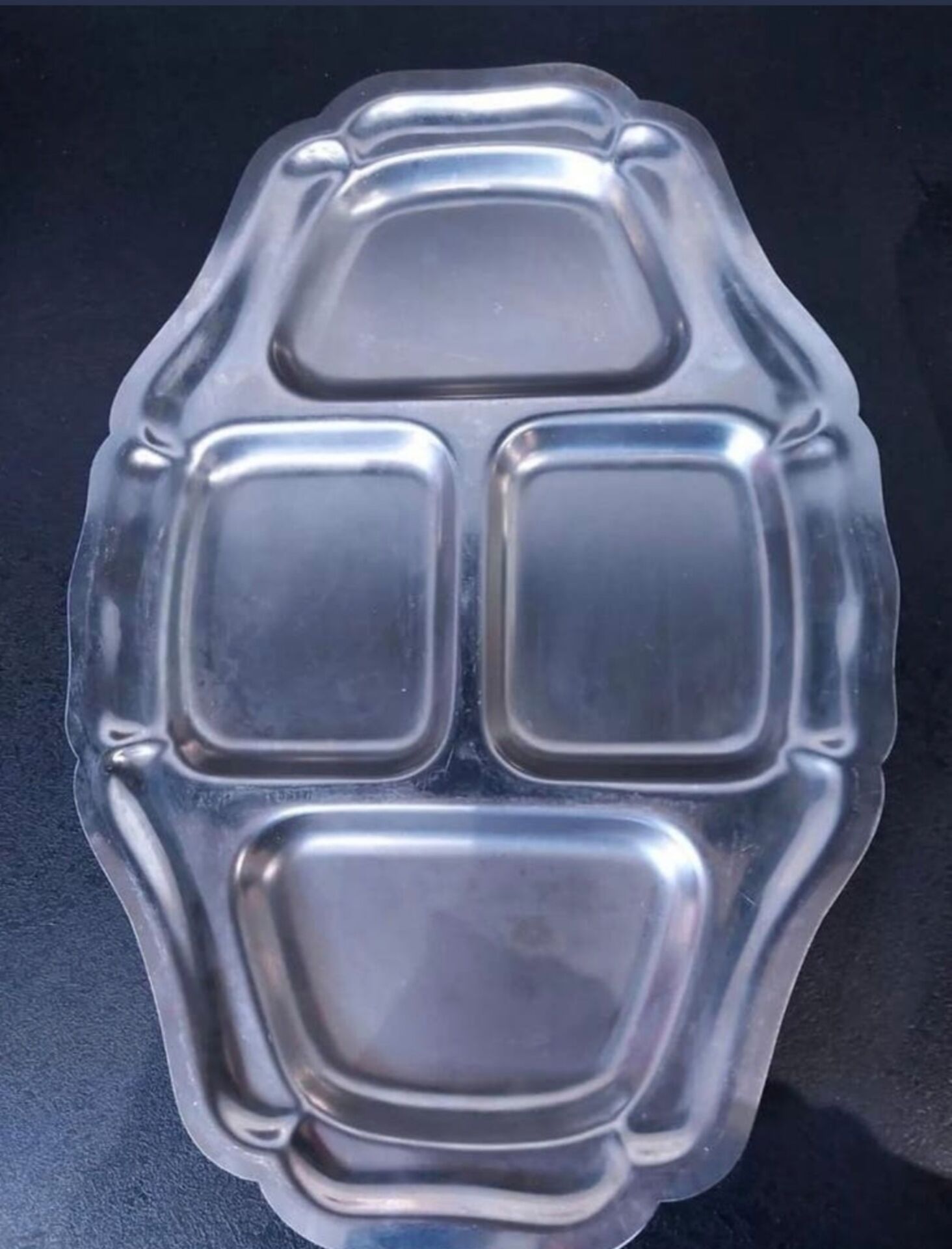 Silver-plated hors d'oeuvre dish with 4 compartments