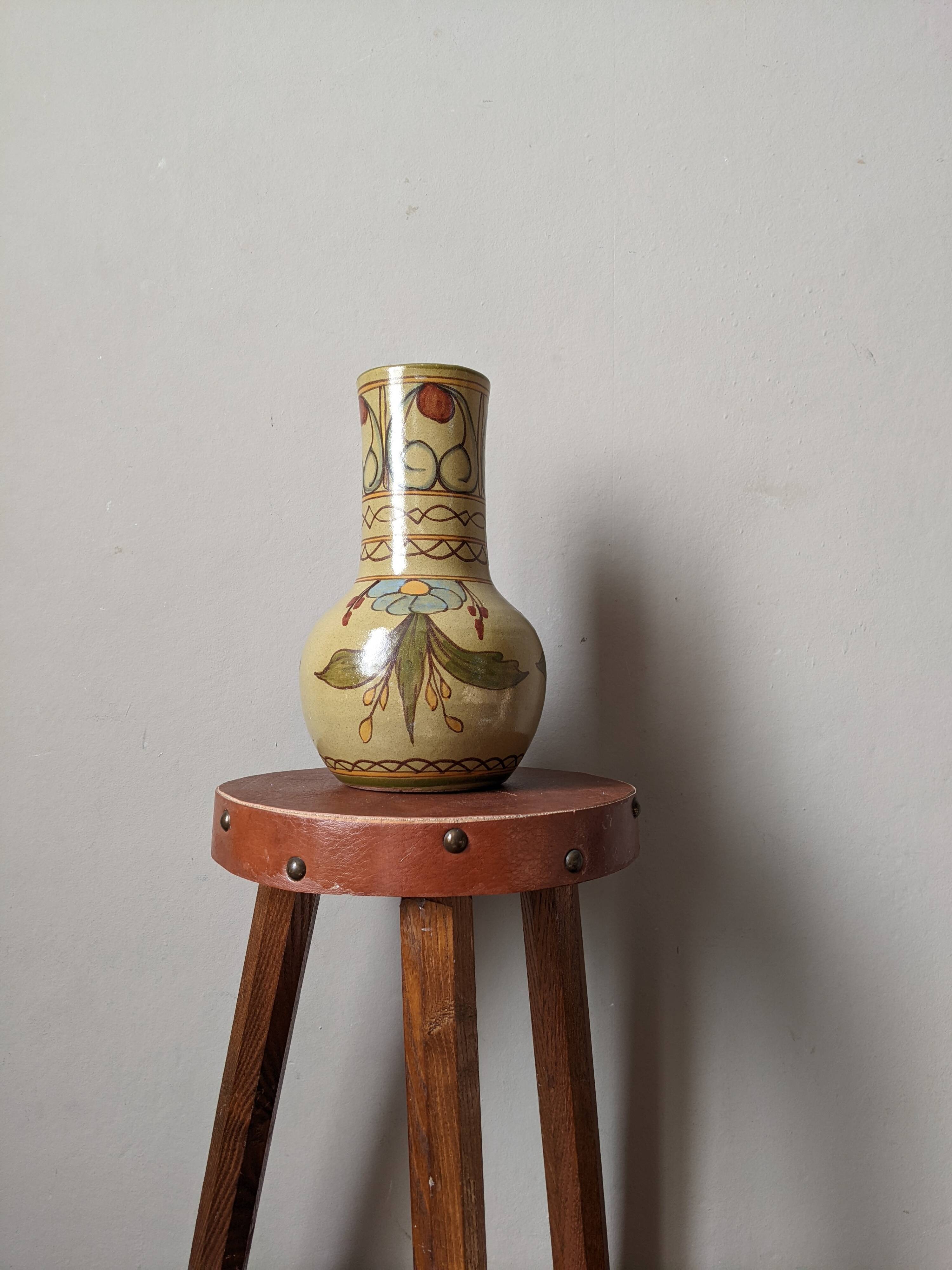 Handcrafted ceramic vase with floral decoration, Portuguese craftsmanship.
