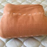 Candelwick plaid bedspread