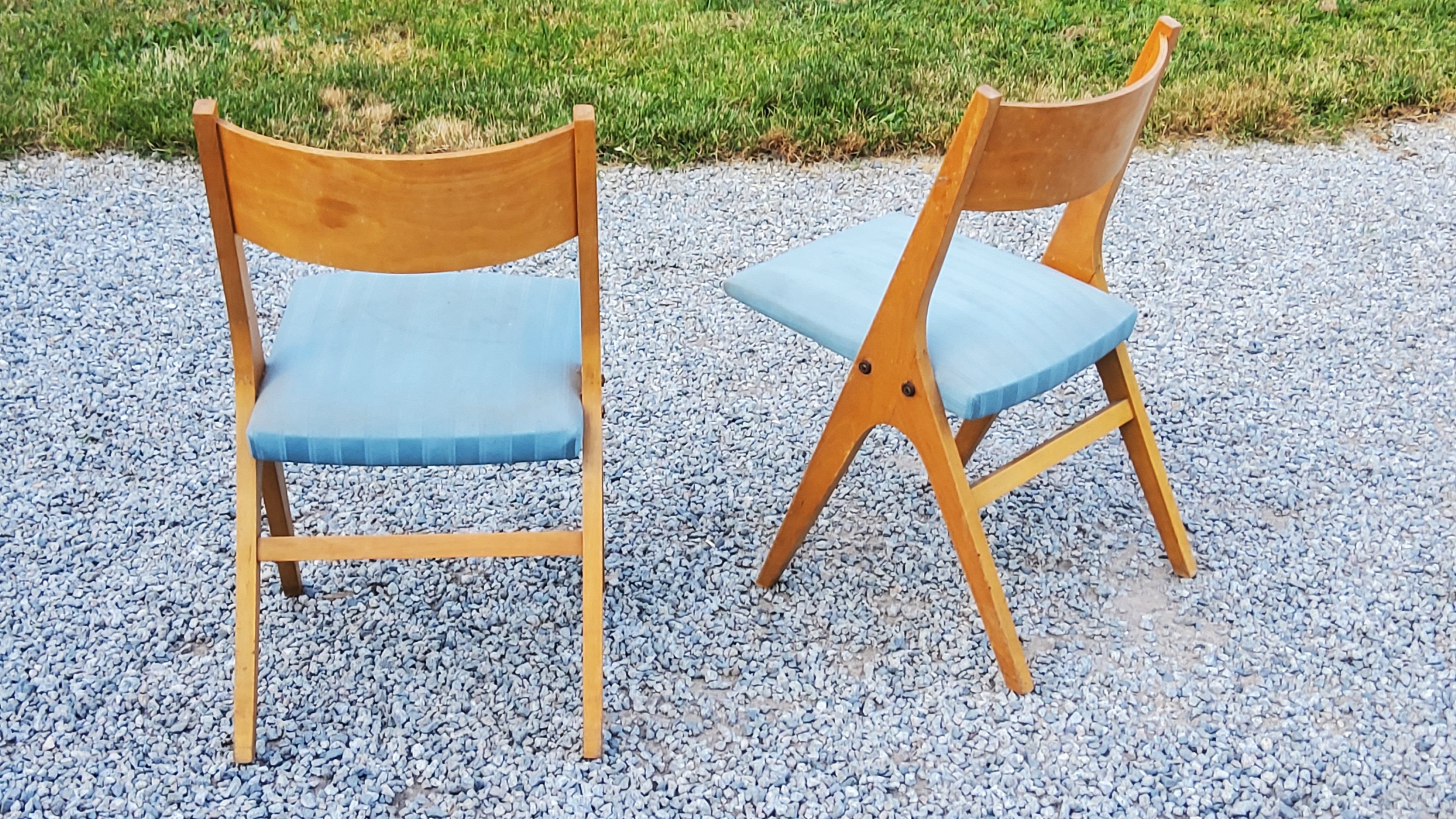Pair of vintage chairs 50s