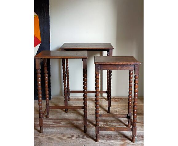 Trois tables gigognes pieds en bois tourné vintages | Selency
