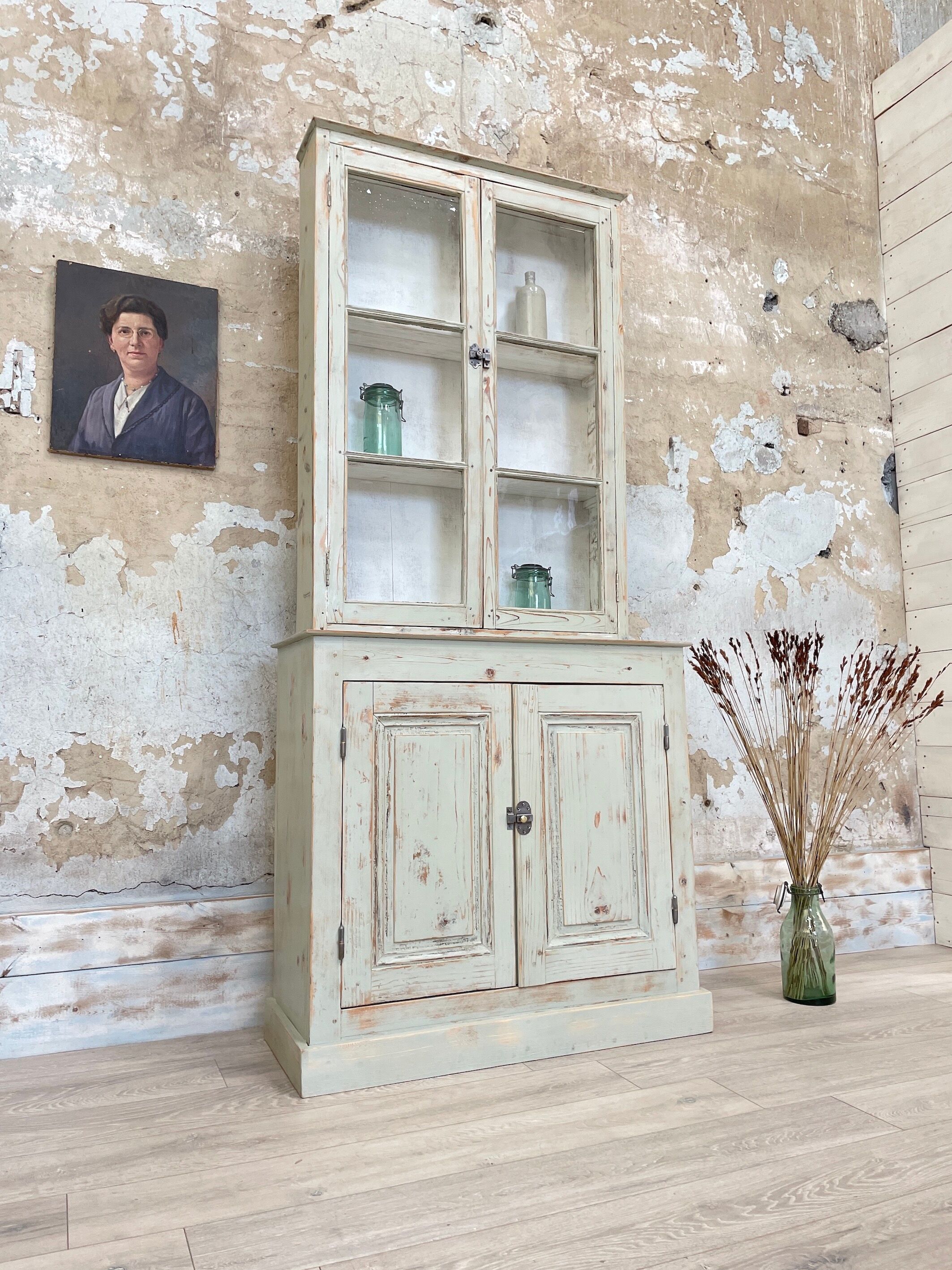 Two-body display cabinet, circa 1900