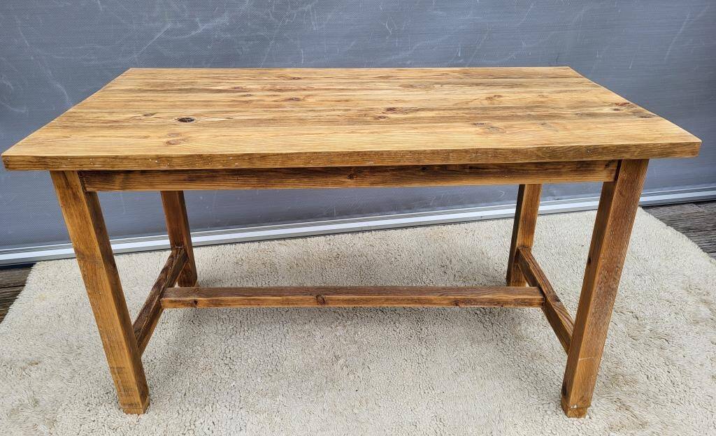Pine farm table 130x69